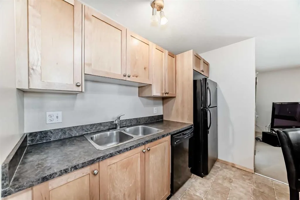 90 Panatella Landing NW, #105