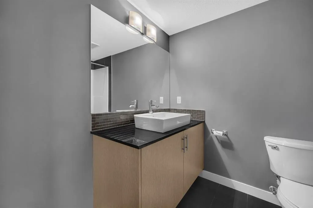 240 Skyview Ranch Road NE, #2305