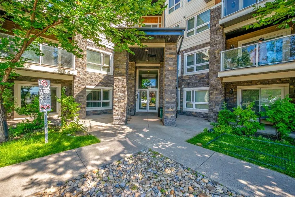 240 Skyview Ranch Road NE, #2305