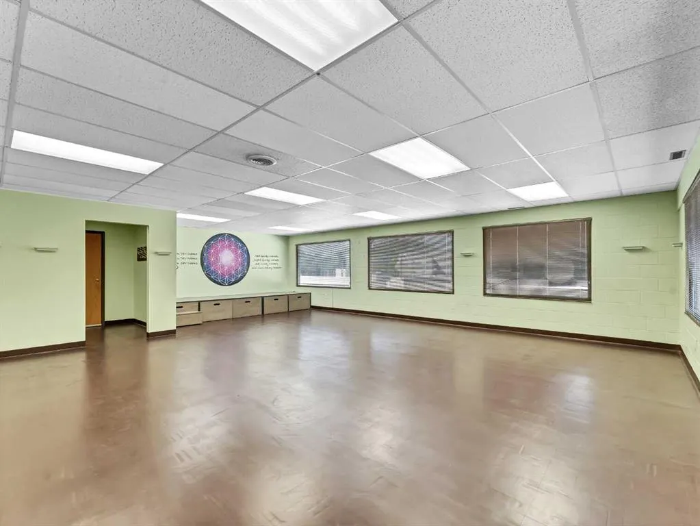 140 Maple Avenue SE, #202A