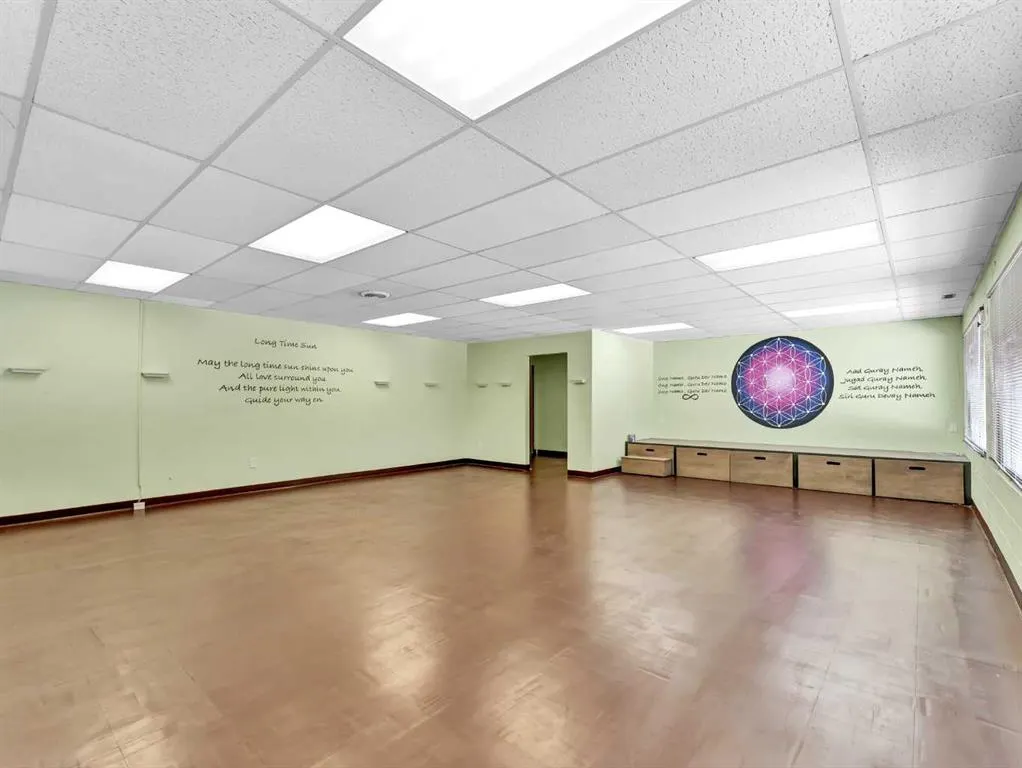 140 Maple Avenue SE, #202A