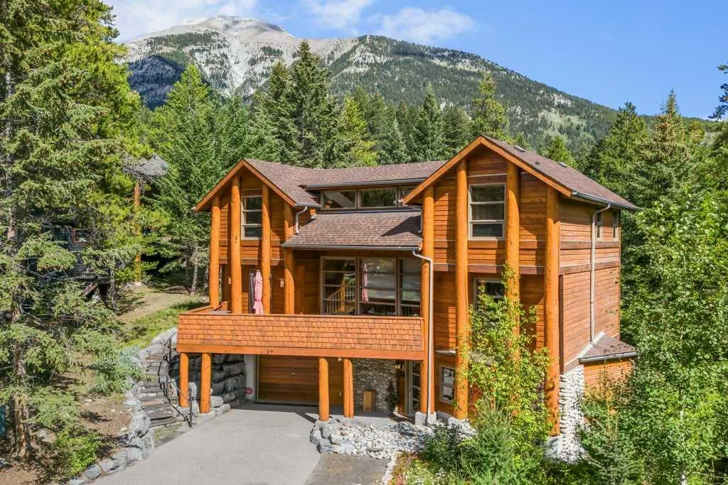24 Blue Grouse Ridge