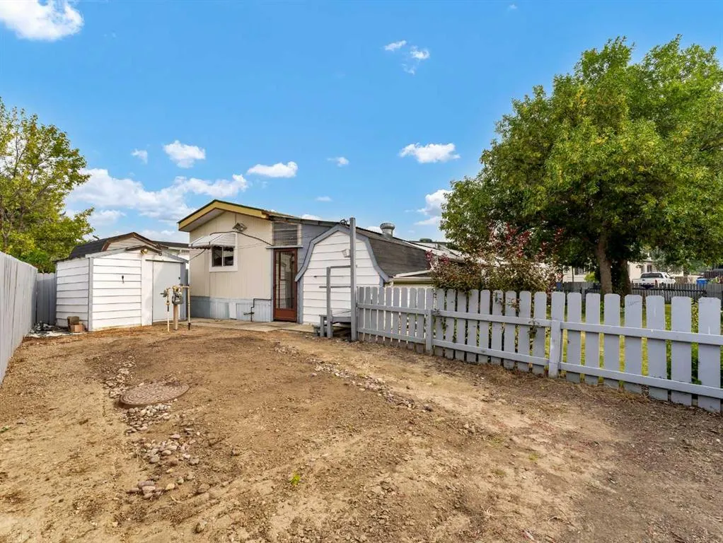 135 Anson Avenue SW