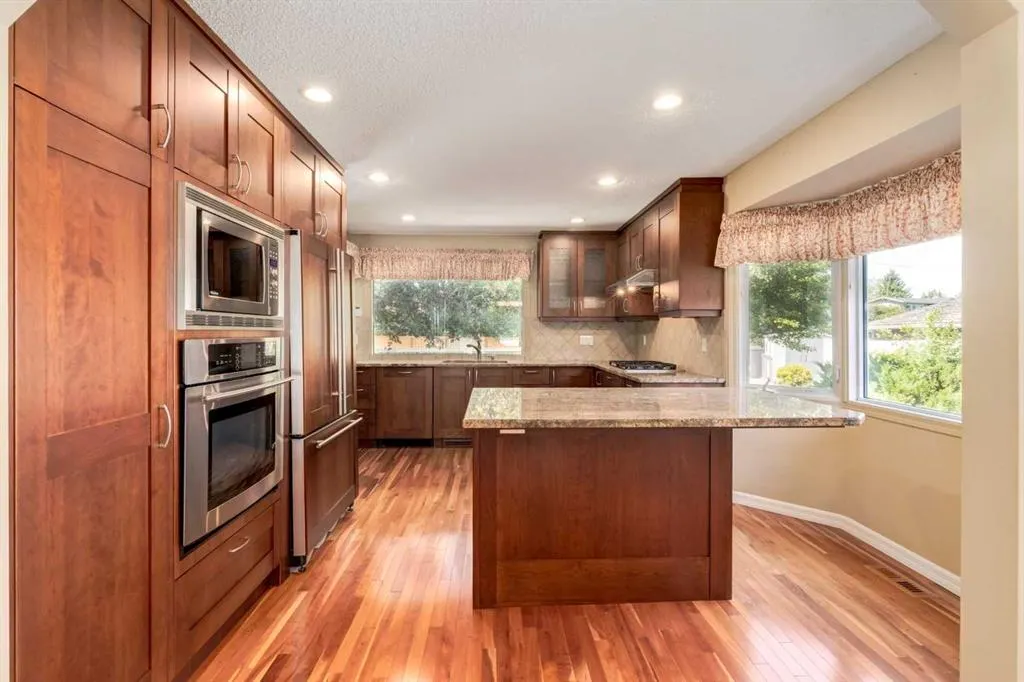 116 Lake Tahoe Green SE