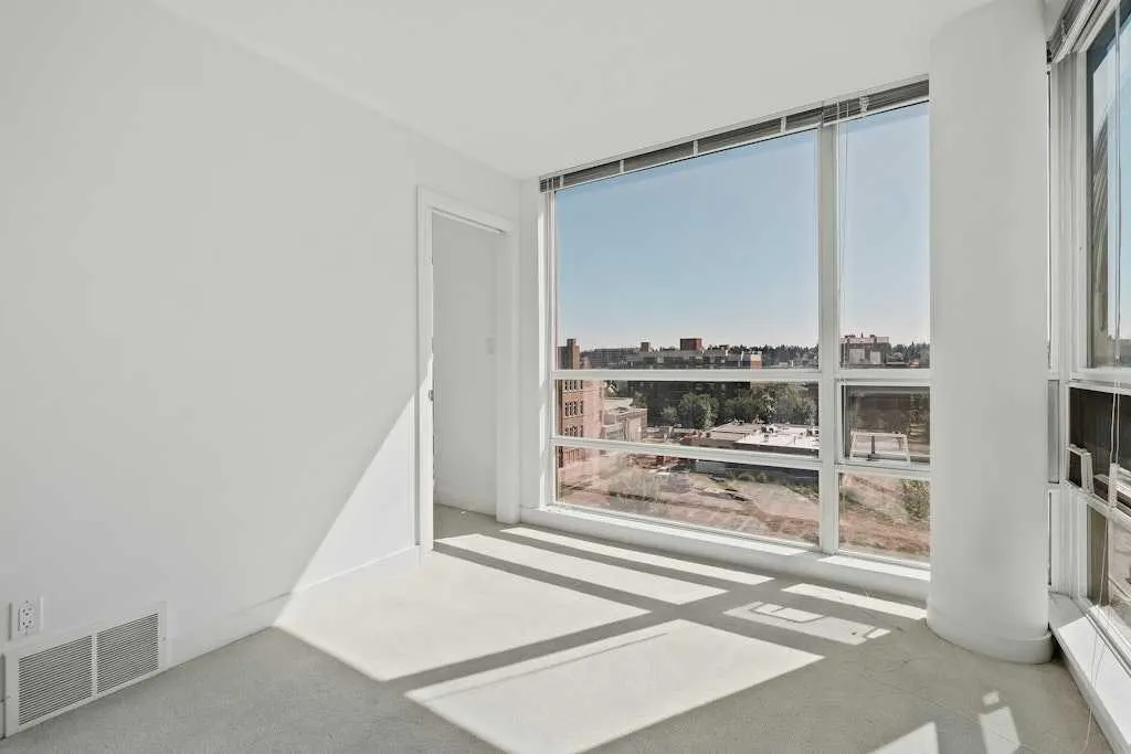 1110 11 Street SW, #604