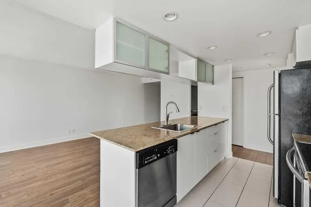 1110 11 Street SW, #604