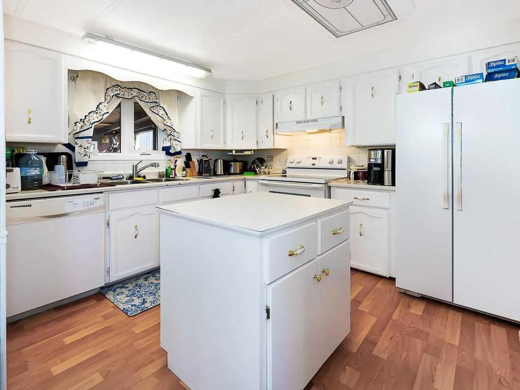 1101 84 Street NE, #117