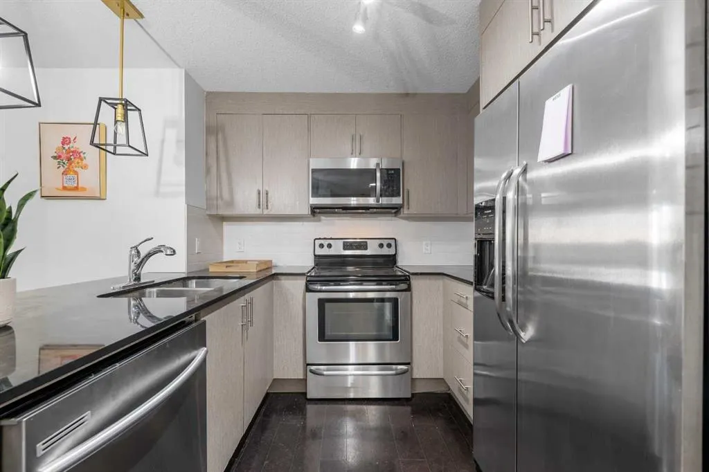 240 Skyview Ranch Road NE, #2103