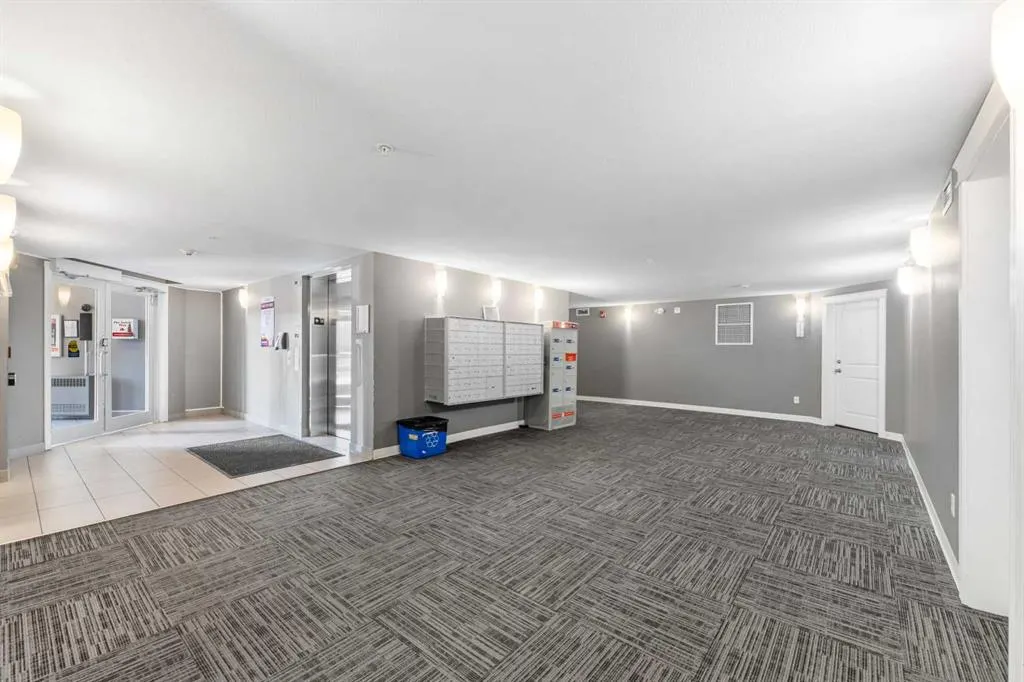 240 Skyview Ranch Road NE, #2103