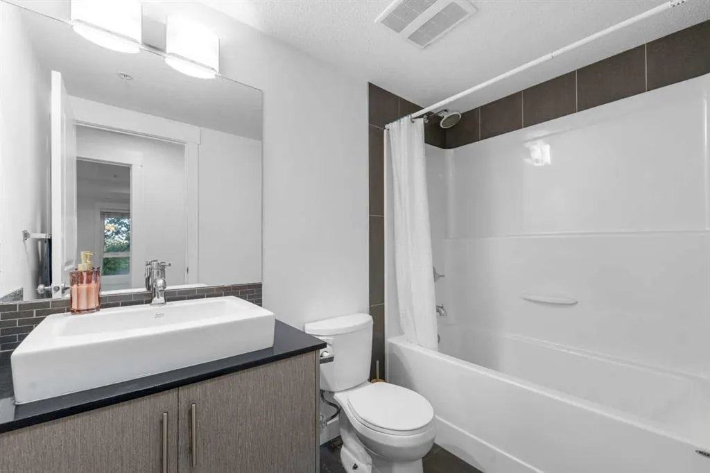 240 Skyview Ranch Road NE, #2103