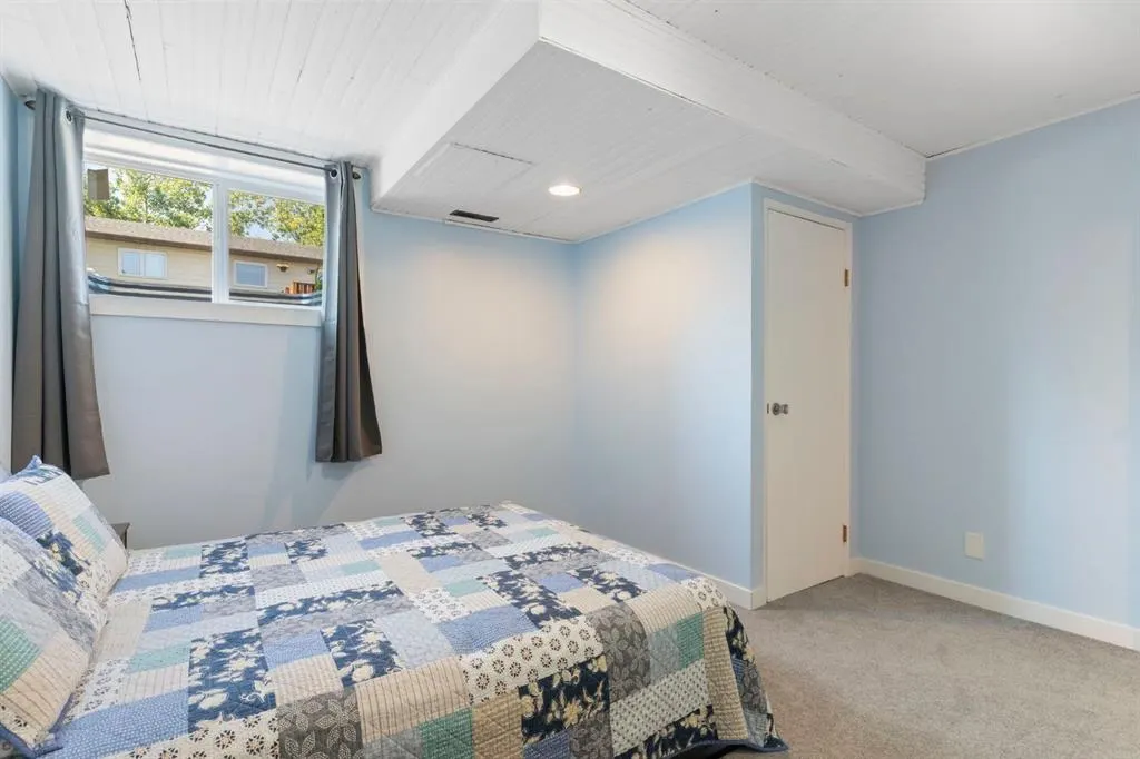 11 Glenport Road