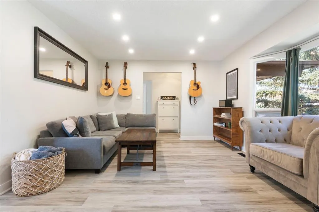 11 Glenport Road