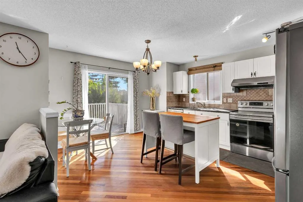 14 Arbour Stone Rise NW
