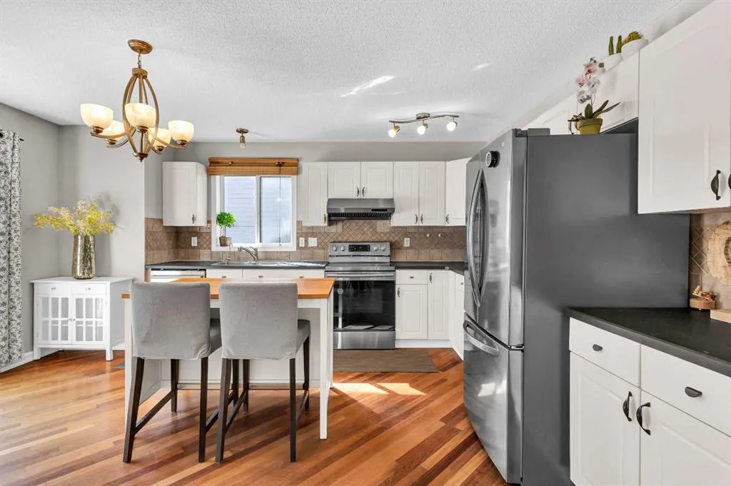 14 Arbour Stone Rise NW