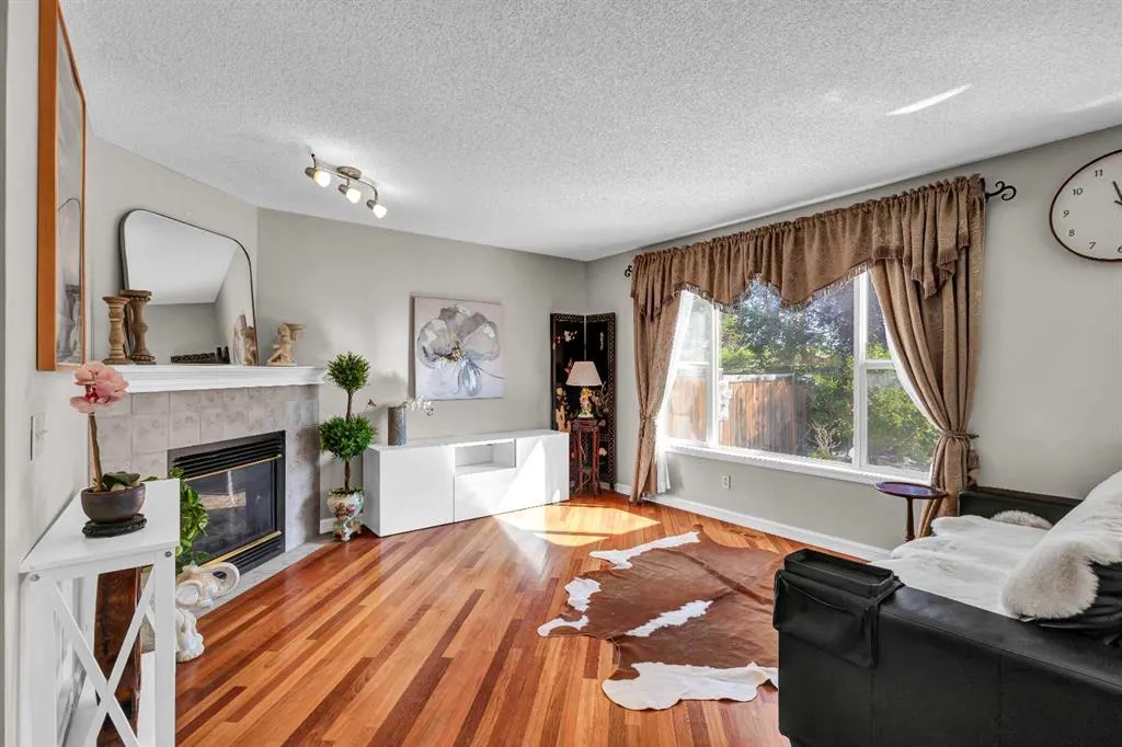 14 Arbour Stone Rise NW
