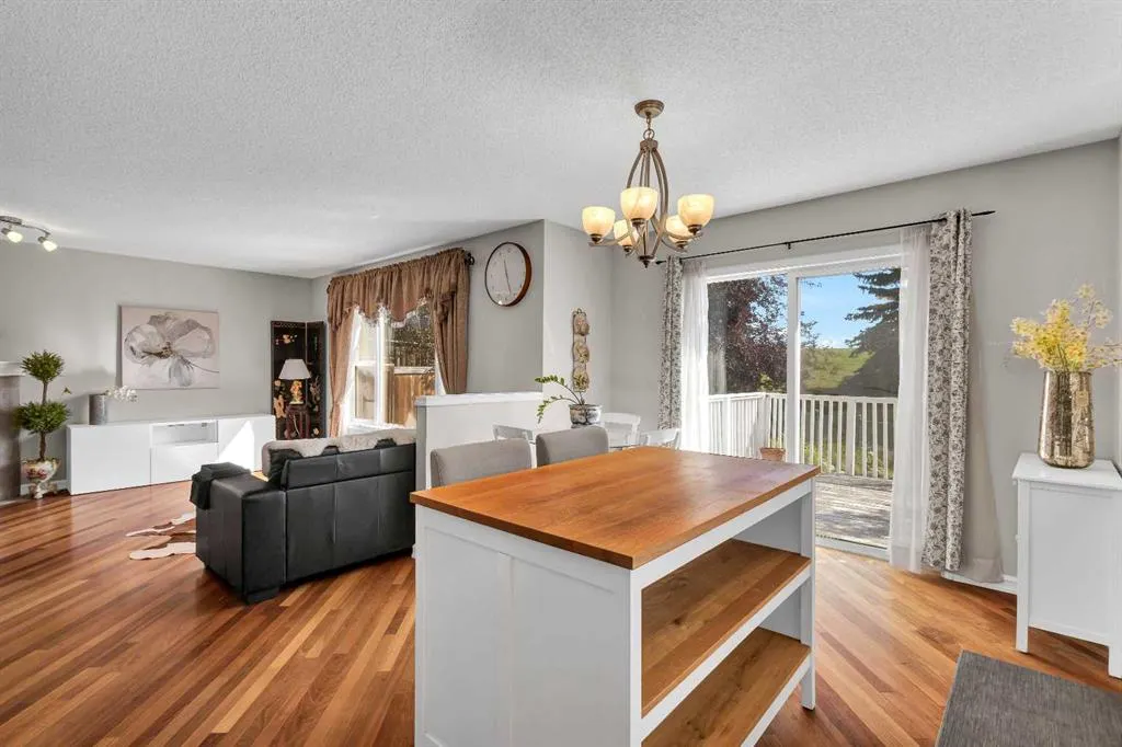 14 Arbour Stone Rise NW