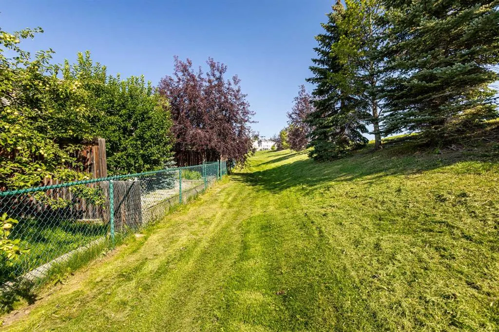 14 Arbour Stone Rise NW