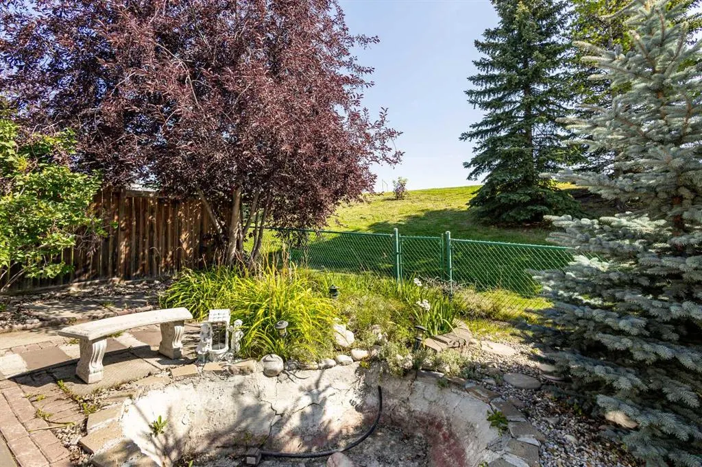 14 Arbour Stone Rise NW