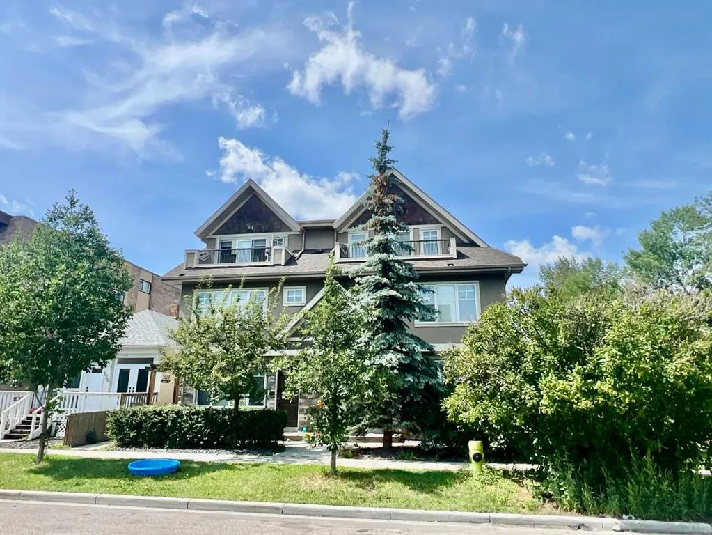 924 3 Avenue NW, #2
