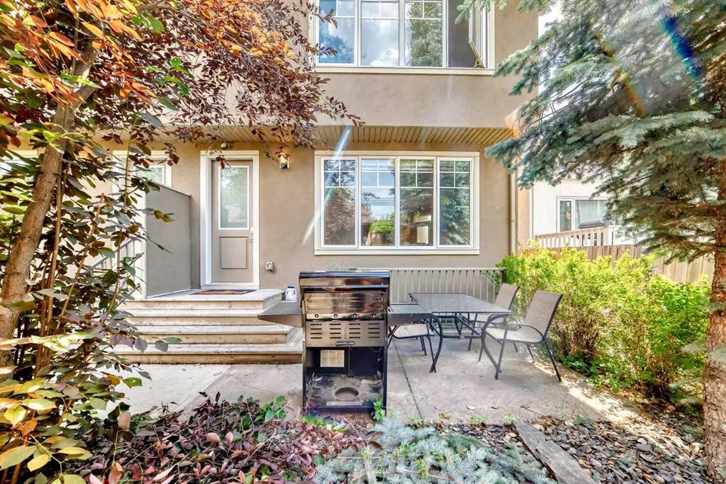 924 3 Avenue NW, #2