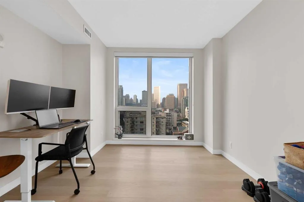 817 15 Avenue SW, #1507