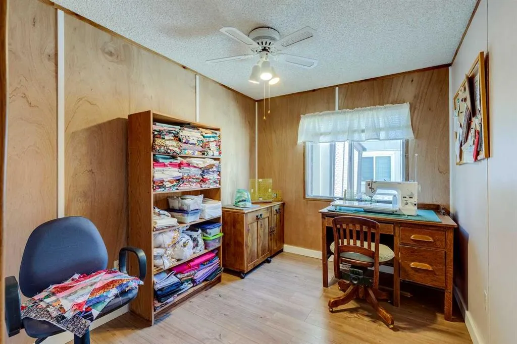 99 Arbour Lake Road NW, #101