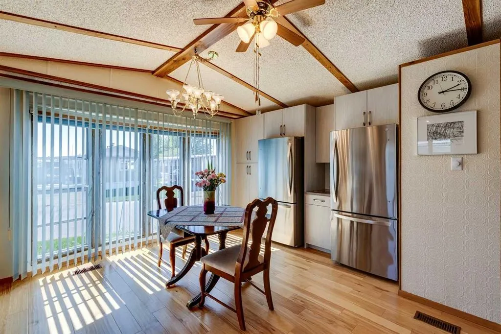 99 Arbour Lake Road NW, #101