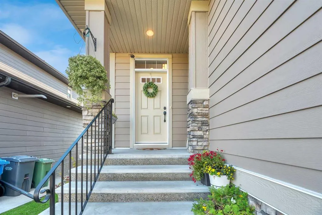 21 Ranchers Crescent