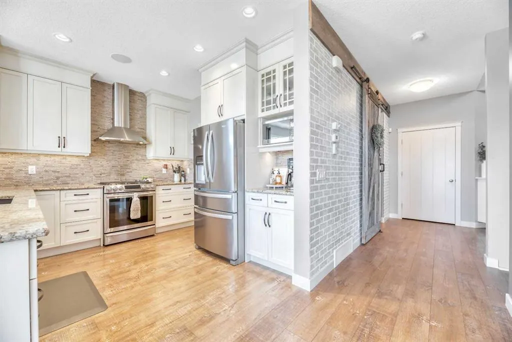 21 Ranchers Crescent