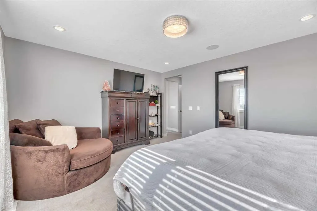 21 Ranchers Crescent
