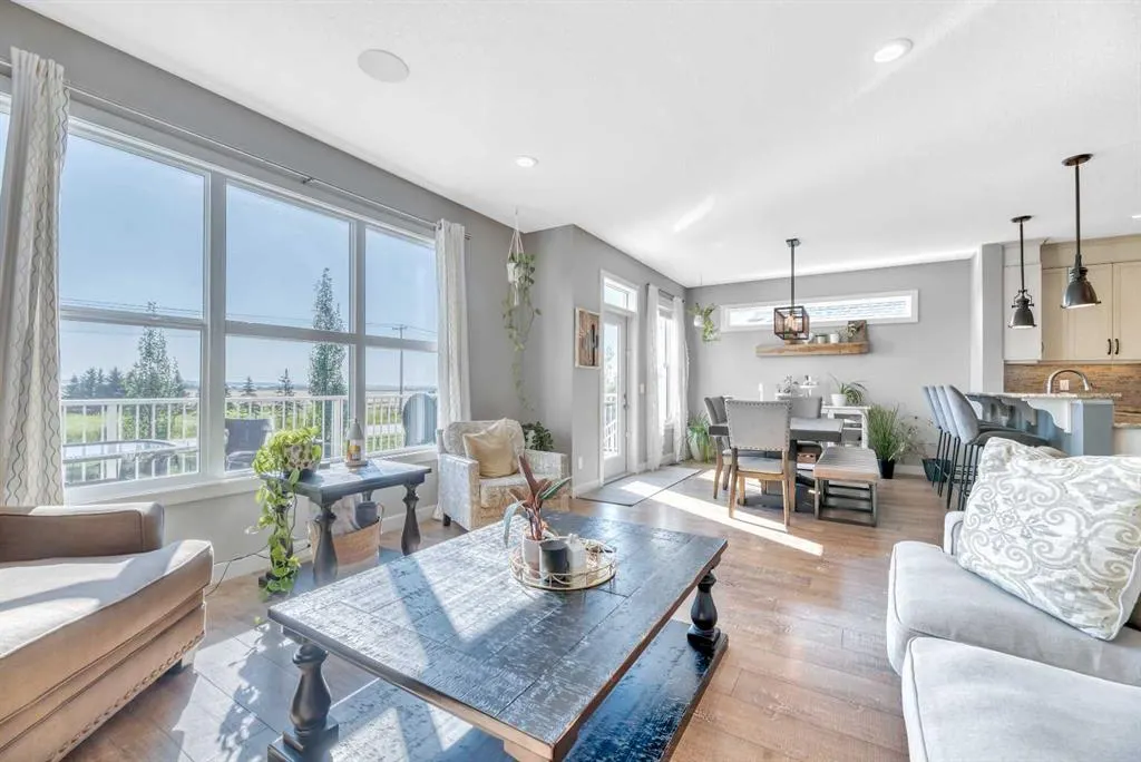 21 Ranchers Crescent