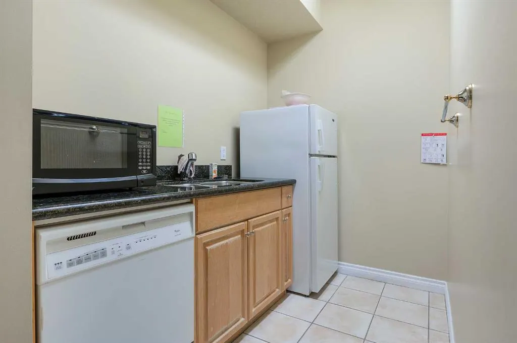 60 24 Avenue SW, #401