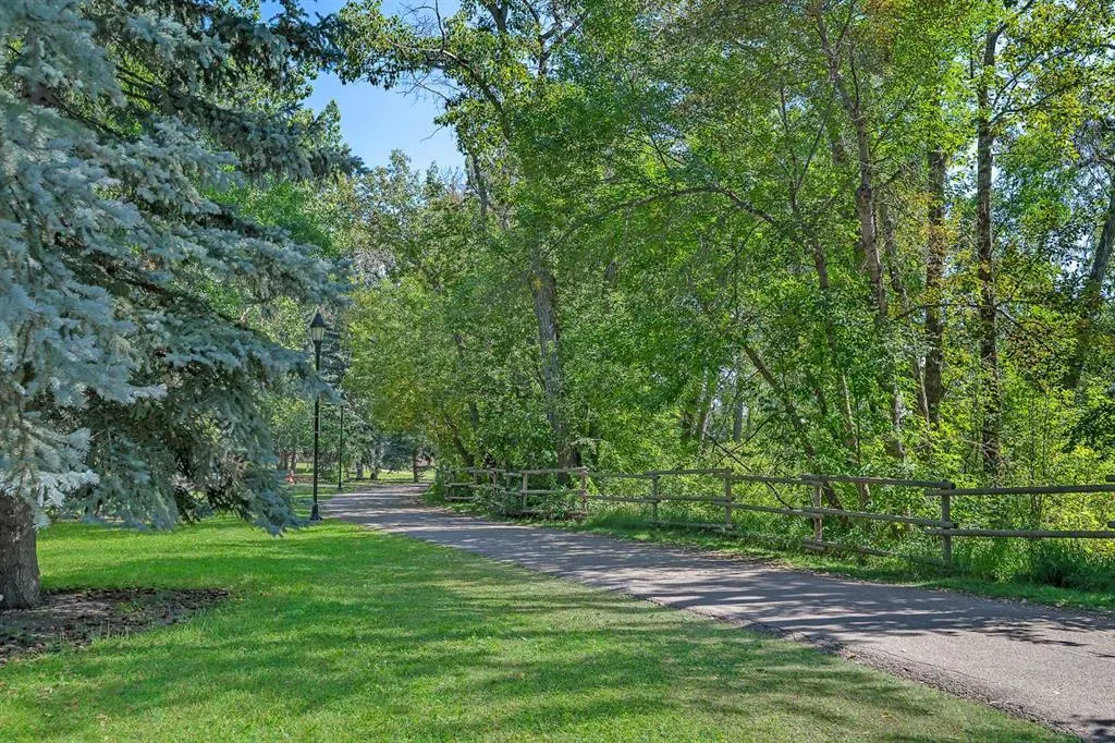 60 24 Avenue SW, #401