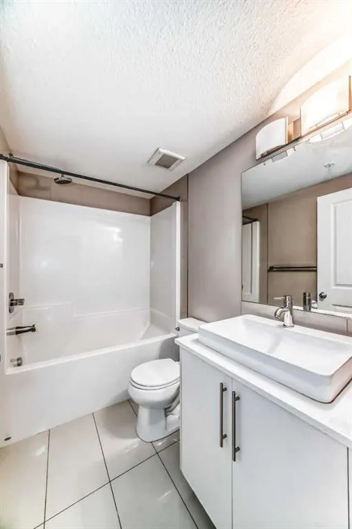 302 Skyview Ranch Drive NE, #2314