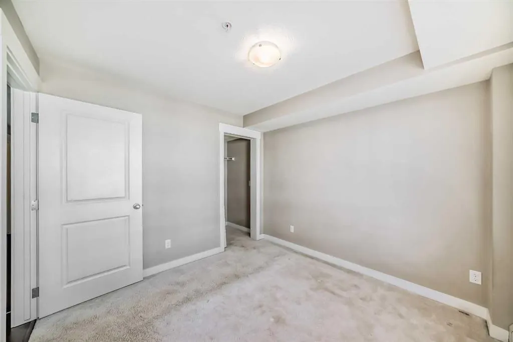 302 Skyview Ranch Drive NE, #2314