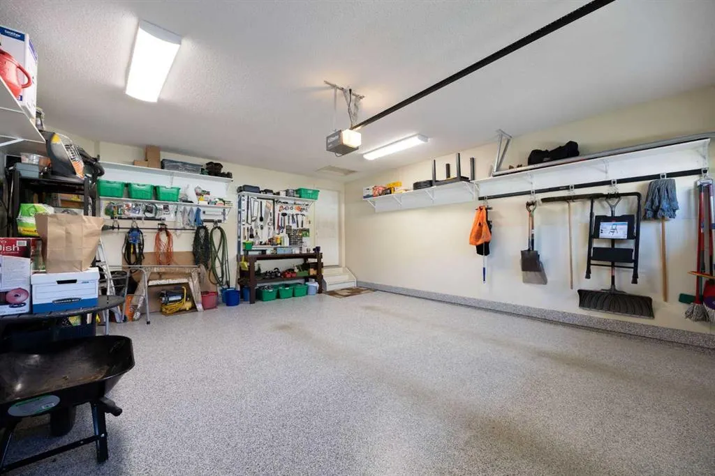 100 Cooper's Common SW, #137