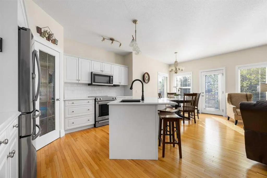 100 Cooper's Common SW, #137