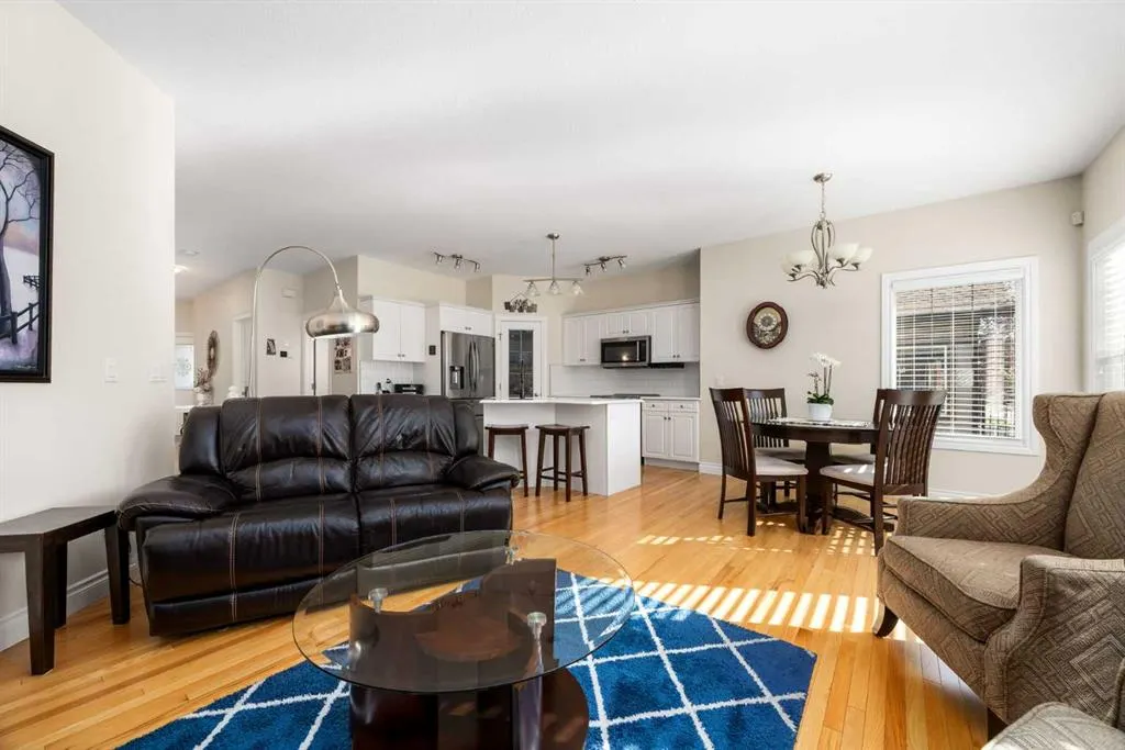 100 Cooper's Common SW, #137