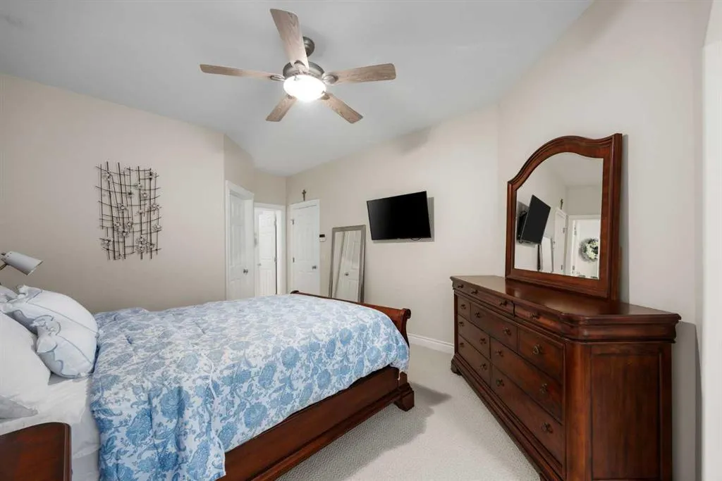 100 Cooper's Common SW, #137