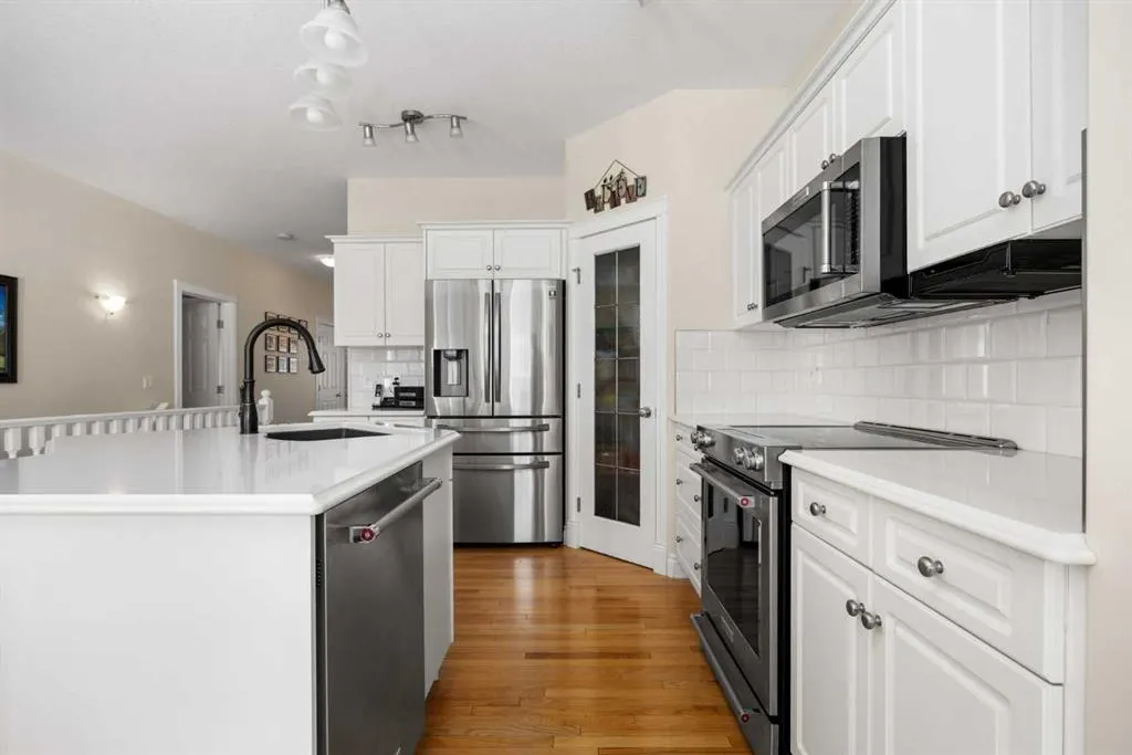 100 Cooper's Common SW, #137
