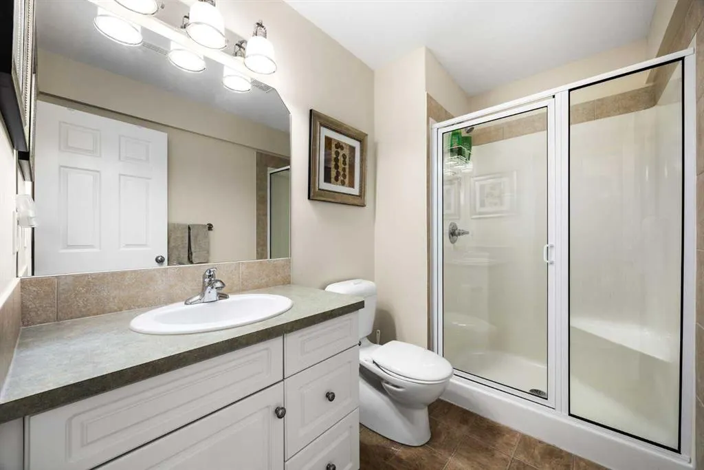 100 Cooper's Common SW, #137
