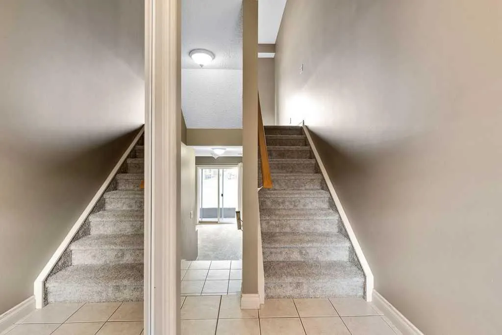 131 Strathcona Circle