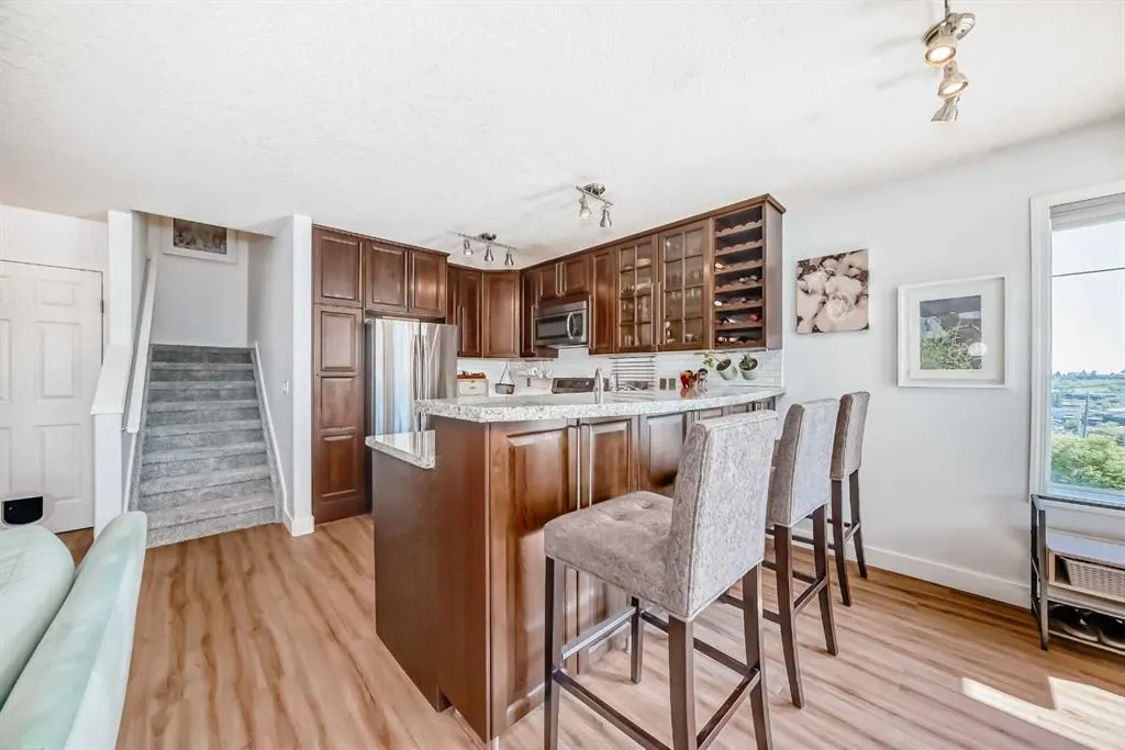 18 34 Avenue SW, ##1