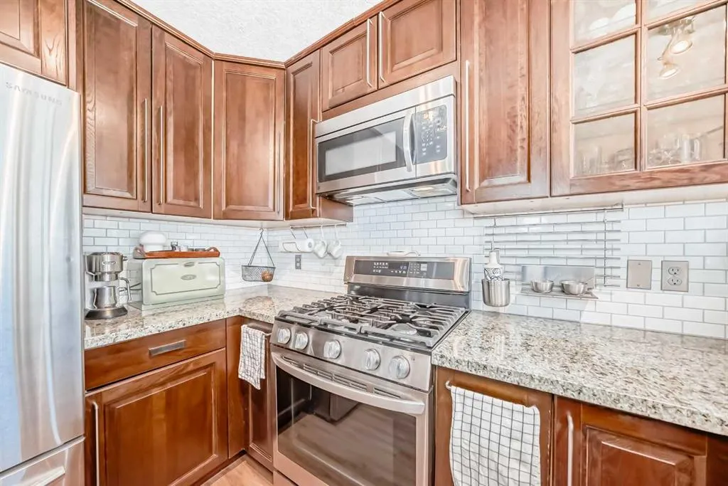 18 34 Avenue SW, ##1
