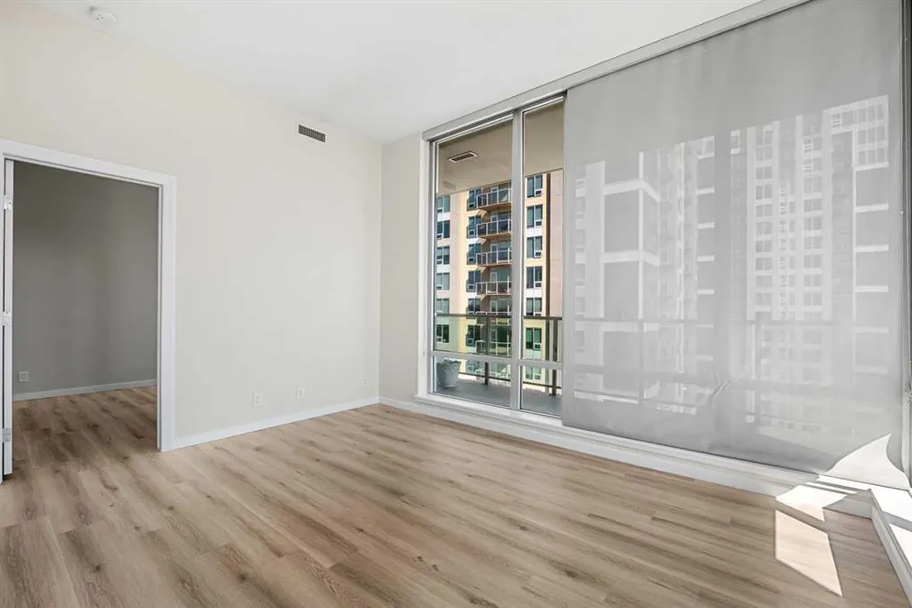 1410 1 Street SE, #2104