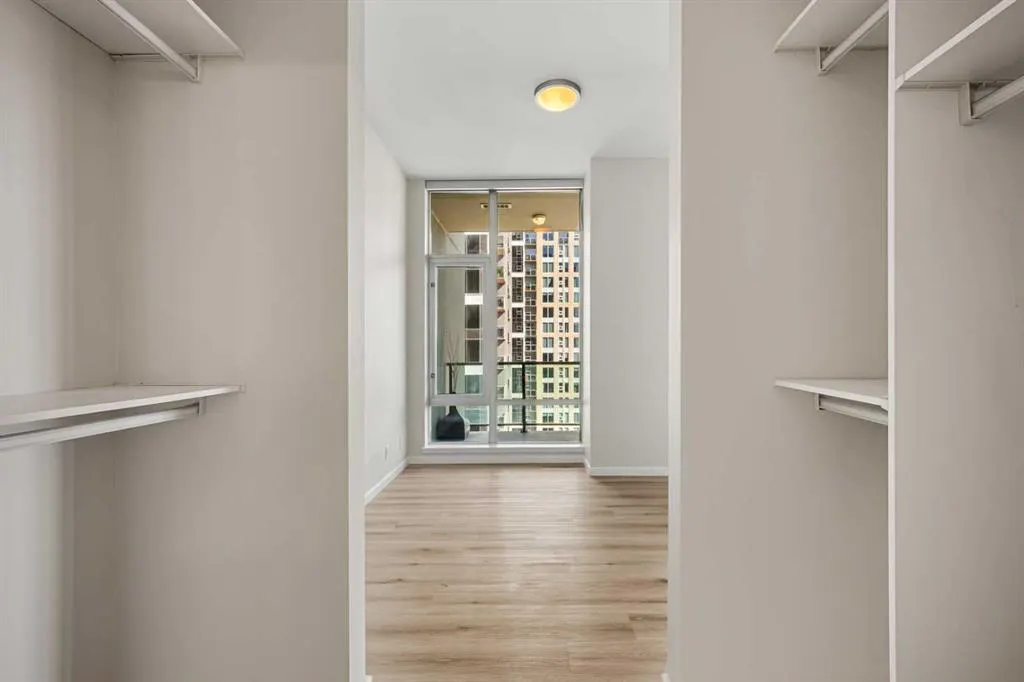 1410 1 Street SE, #2104