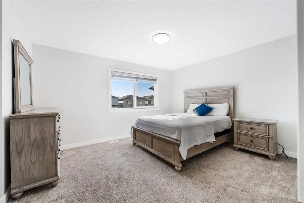 95 Cornerbrook Common NE