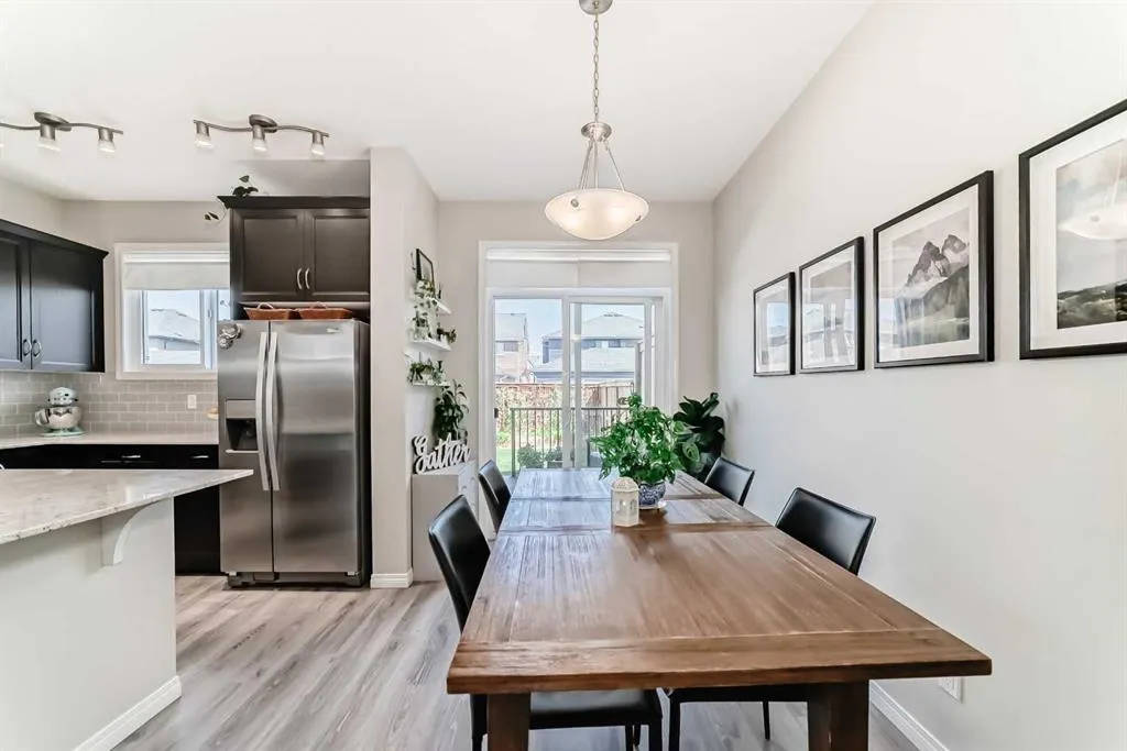 72 Legacy Glen Street SE