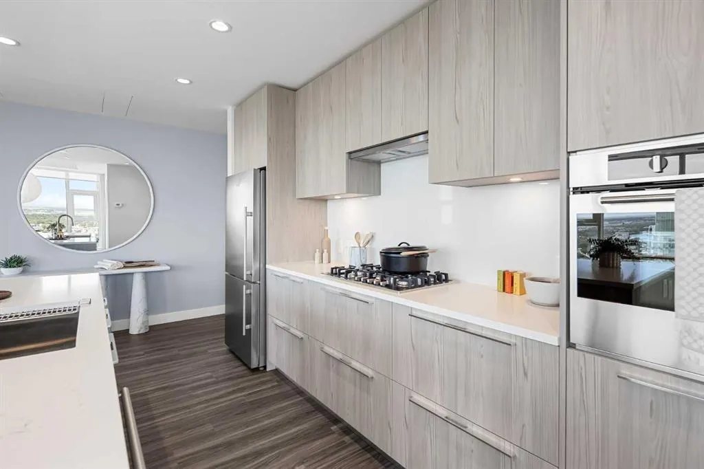 530 3 Street SE, #2204