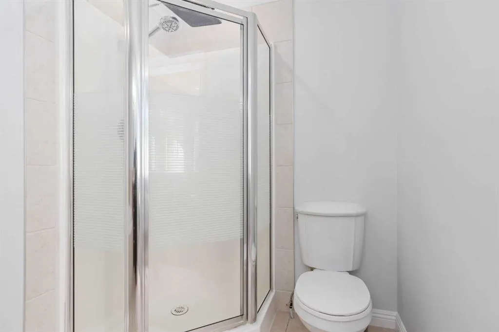 112 Potts Bay